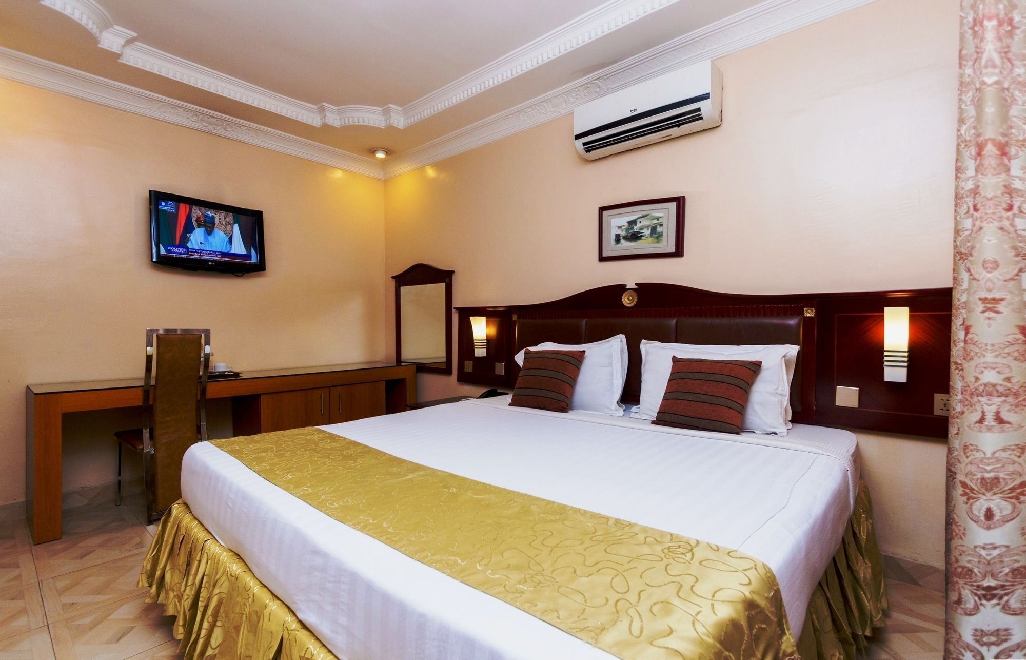 Sunfit - Fitness, Spa, Accommodation Aliayabiagba Exterior photo